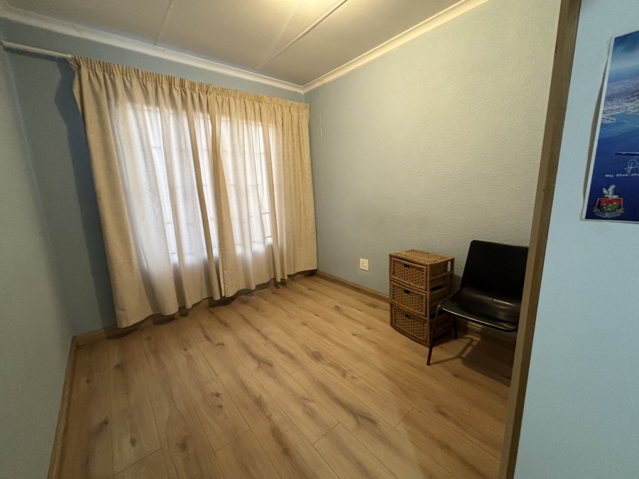 To Let 3 Bedroom Property for Rent in Tlhabane West North West